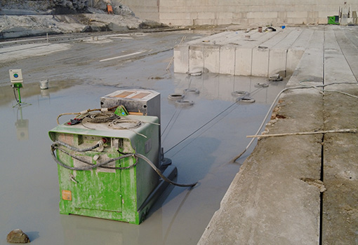 花岗岩开采绳锯机